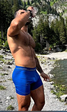 Men in Boxerbriefs