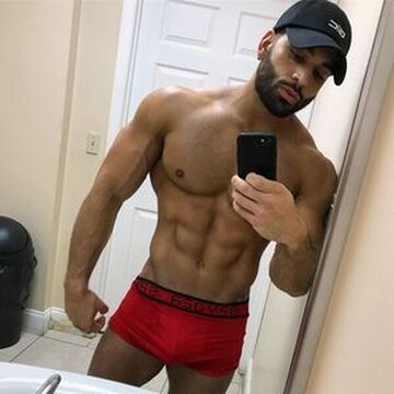 Men in Boxer briefs/underwear photo 372